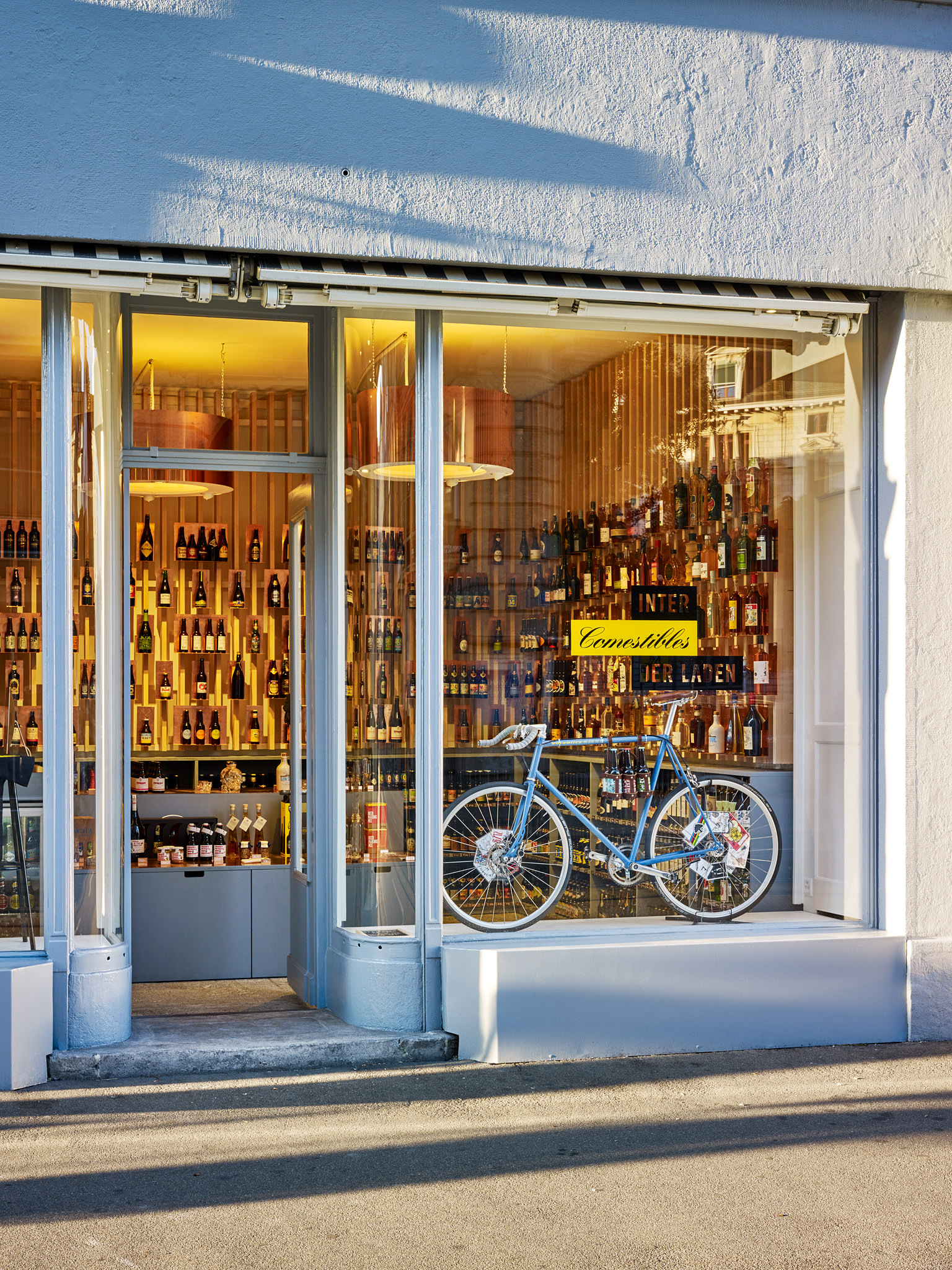 Intercomestibles Beer + drinks Shop, Zurich  I  Interior by Refurnished  /  Roland Jaggi + Friedrich Wilhelm Graf